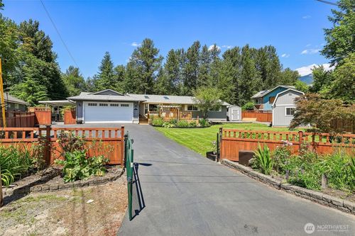 14844 437th Place Se, North Bend, WA, 98045 | Card Image
