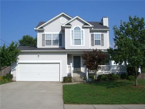 147 Waters Edge Ln, Hendersonville, TN, 37075-5085 | Card Image