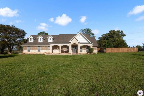 2 Tyler Ln, Hooks, TX, 75561-7013 | Card Image