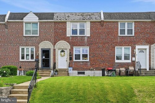 808 Rively Ave, GLENOLDEN, PA, 19036-1120 | Card Image