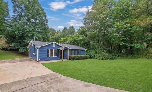 4311 Willow Springs Rd, Dallas, GA, 30132-2795 | Card Image