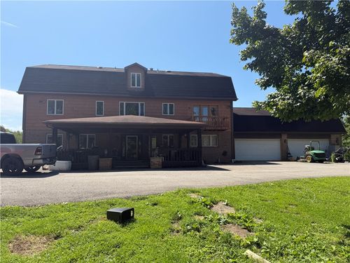 120 Hawkview Ln, Latrobe, PA, 15650-4614 | Card Image