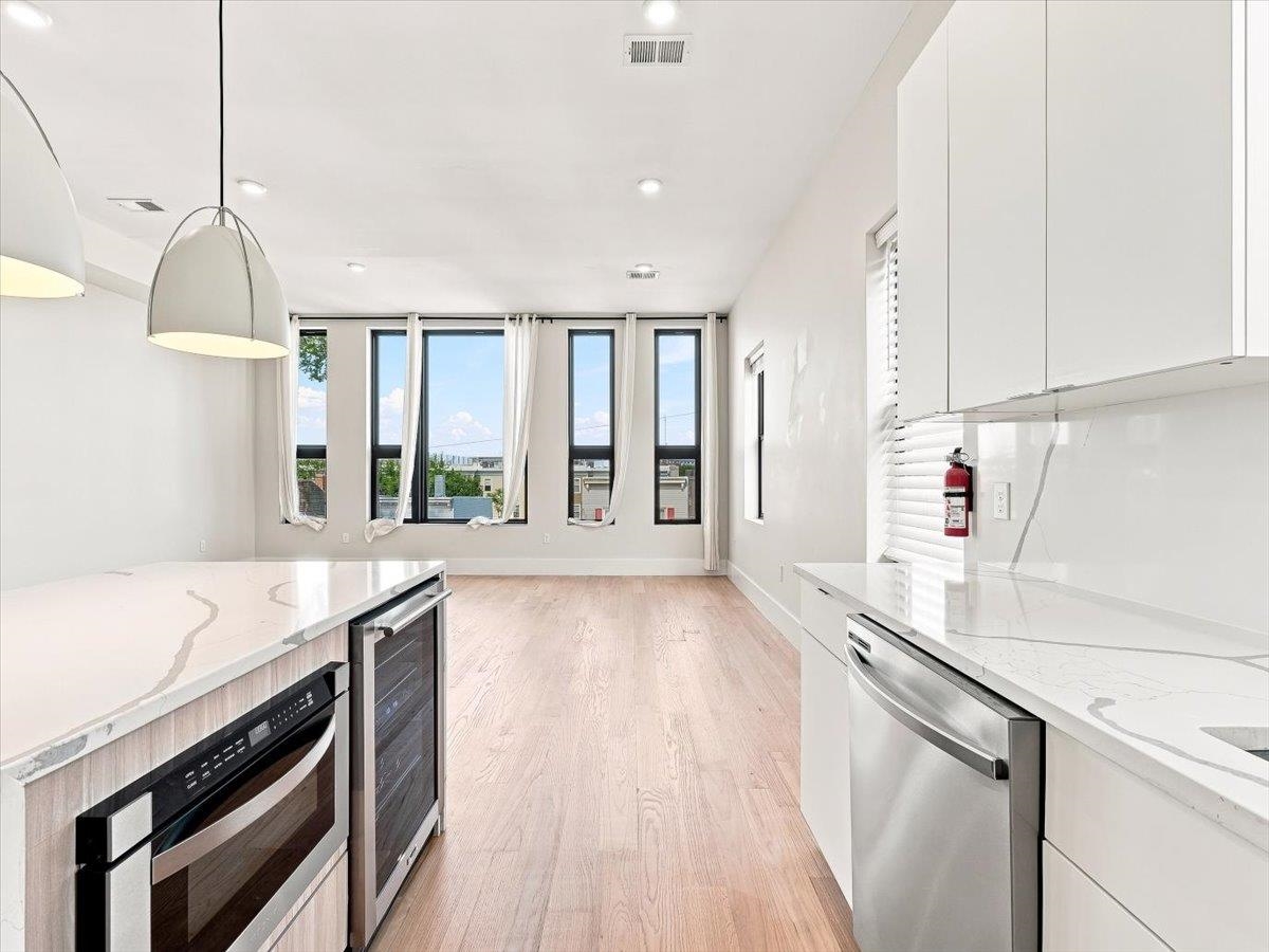 Residential Lease in JC, Journal Square 4