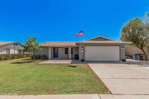 917 S 35th Pl, Mesa, AZ, 85204-4838 | Card Image