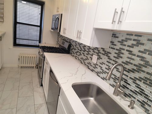 apt-1f-6 West Ave, Larchmont, NY, 10538-2440 | Card Image