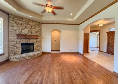 14009 Canterbury Dr, Edmond, OK, 73013-7025 | Card Image