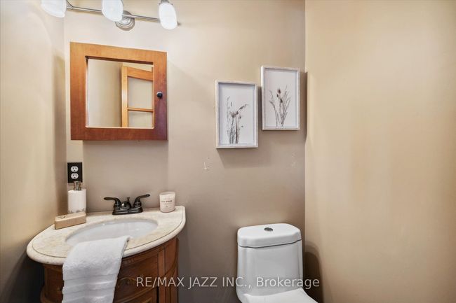 808 Ferndale St, House other with 5 bedrooms, 4 bathrooms and 4 parking in Oshawa ON | Image 22