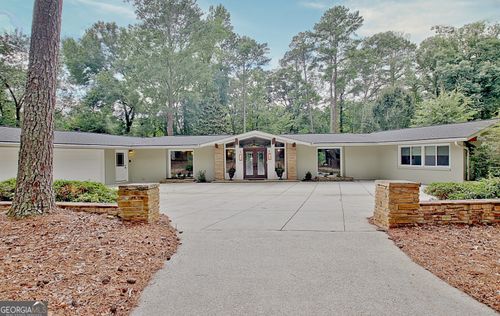 626 Golf View Dr, Peachtree City, GA, 30269-1245 | Card Image