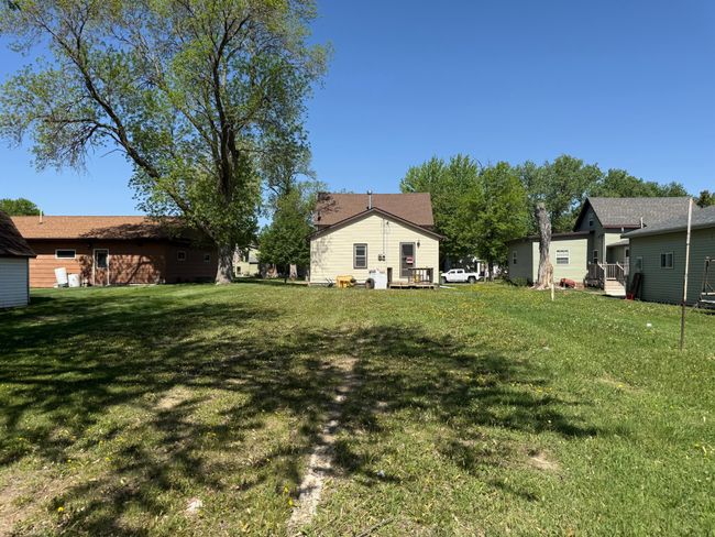 408 N Jefferson St, House other with 1 bedrooms, 1 bathrooms and null parking in Minneota MN | Image 5