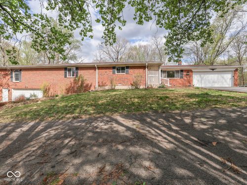 7005 N Briarhopper Rd, Monrovia, IN, 46157-9144 | Card Image