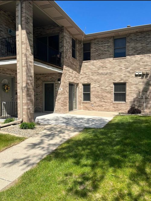 944 Birch Dr, Crown Point, IN, 46307-1493 | Card Image
