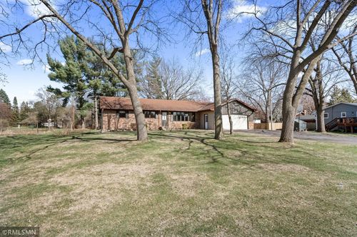 7945 Long Lake Rd, Mounds View, MN, 55112-6030 | Card Image