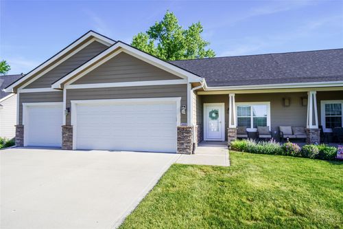 1420 Cardinal Ridge Dr, Newton, IA, 50208-3390 | Card Image