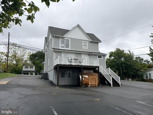 3903 17th St, CHESAPEAKE BEACH, MD, 20732-9715 | Card Image
