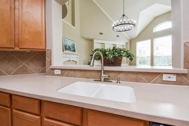 7111 Morrow Ct, House other with 5 bedrooms, 4 bathrooms and 3 parking in Sugar Land TX | Image 19