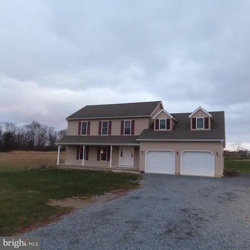 h-5237 Rolling Rd, Chambersburg, PA, 17202-9115 | Card Image