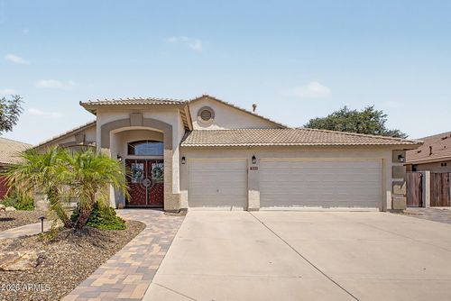 7644 E Posada Ave, Mesa, AZ, 85212-1733 | Card Image