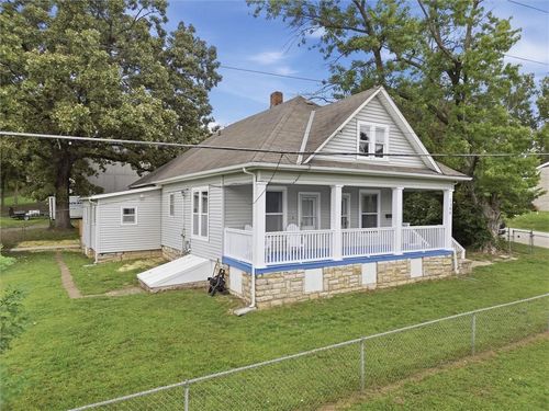 1300 Kearney Rd, Excelsior Springs, MO, 64024-1745 | Card Image