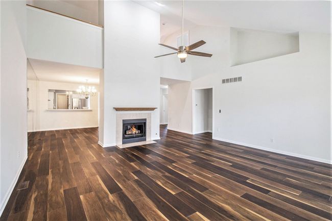 4592 Glen Eagles Dr, Condo with 4 bedrooms, 4 bathrooms and null parking in Brighton MI | Image 11
