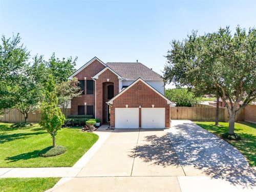 1205 28th Ave N, Texas City, TX, 77590-8180 | Card Image