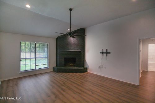 330 Trace Harbor Rd, Madison, MS, 39110-8765 | Card Image