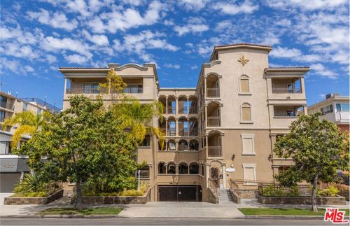 301-432 S Willaman Dr, Los Angeles, CA, 90048-3319 | Card Image