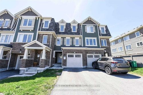 14 Quillberry Close, Brampton, ON, L7A4N8 | Card Image