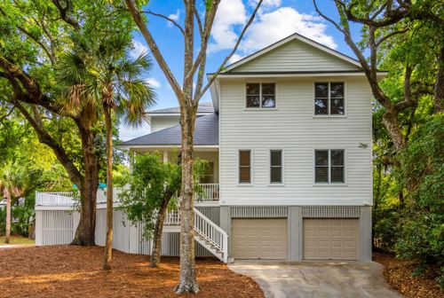 17 Sand Dollar Dr, Isle Of Palms, SC, 29451-2648 | Card Image