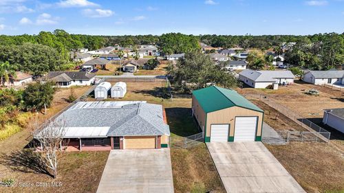 457 Wildwood Ave Sw, Palm Bay, FL, 32908-7506 | Card Image