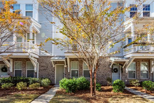 205 Harlequin Aly, Charleston, SC, 29492-8851 | Card Image