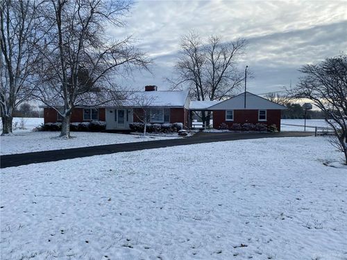 284 South Johnsville, New Lebanon, OH, 45345 | Card Image