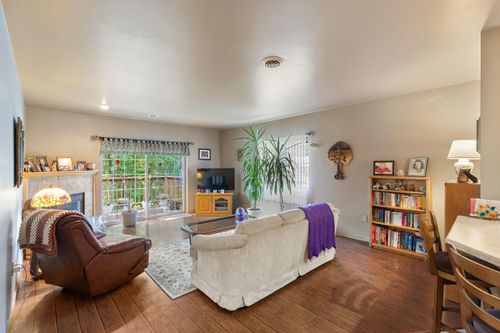 1501 Snow Shoe Trl, SUAMICO, WI, 54173-8284 | Card Image