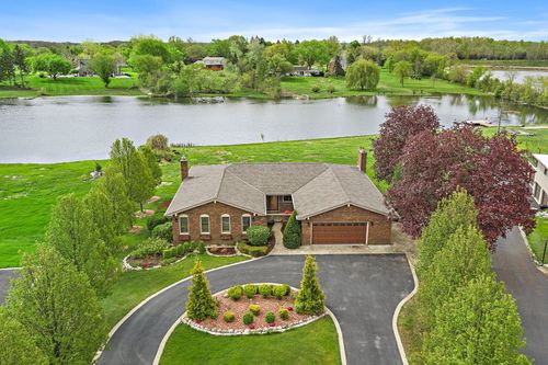 28 Windemere Ln, South Barrington, IL, 60010-6116 | Card Image