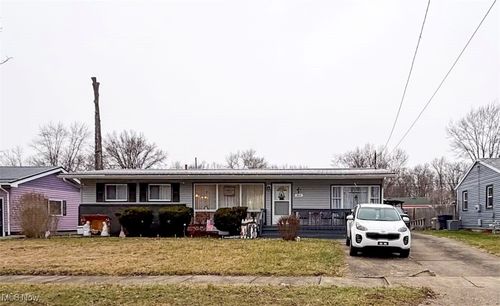 2849 Montgomery Ave Nw, Warren, OH, 44485-1431 | Card Image