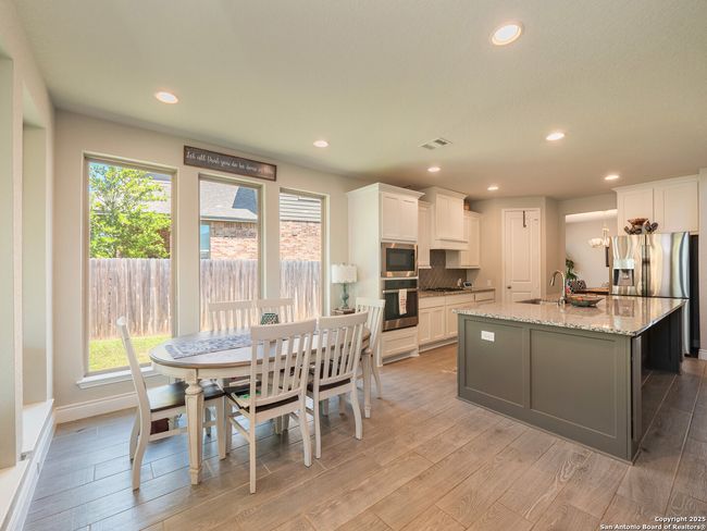 184 Cimarron Crk, House other with 4 bedrooms, 4 bathrooms and null parking in Boerne TX | Image 15
