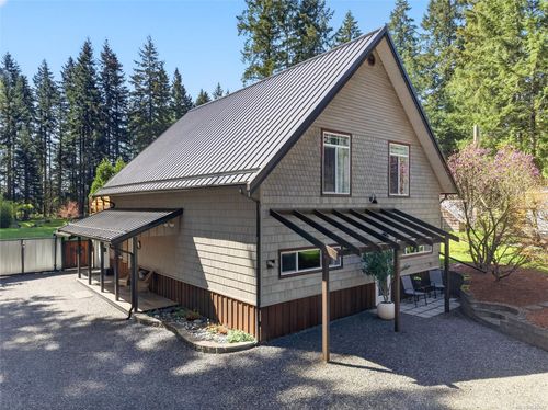 1981 Dzini Rd, Black Creek, BC, V9J1H1 | Card Image