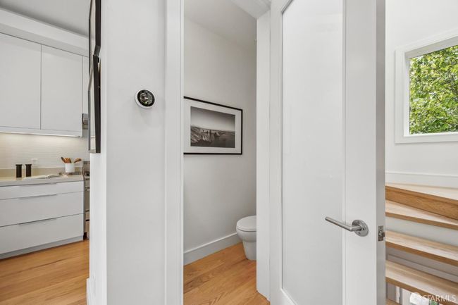 70 Douglass St, House other with 3 bedrooms, 3 bathrooms and 1 parking in San Francisco CA | Image 14