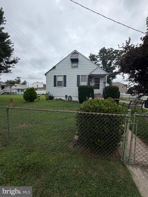 64 Avalon Ave, BALTIMORE, MD, 21222-4846 | Card Image
