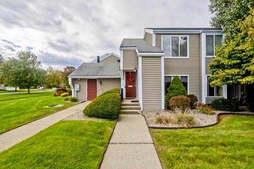 120-120 Nassau Dr, Springfield, MA, 01129-1423 | Card Image