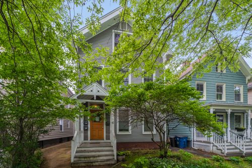52 Edwards St, New Haven, CT, 06511-3914 | Card Image