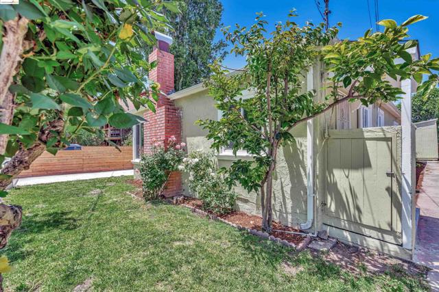 Haskell St, Berkeley, CA 94702