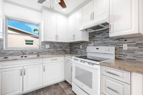 d-2739 Dudley Dr W, West Palm Beach, FL, 33415-8086 | Card Image