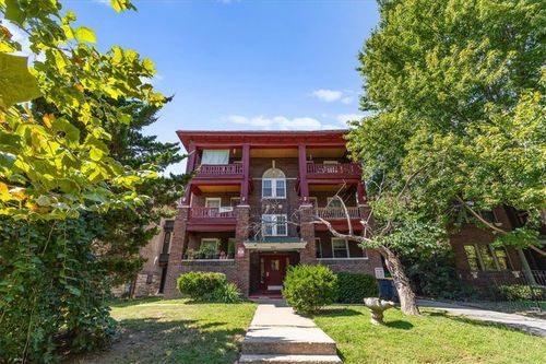 3820 Walnut St, Kansas City, MO, 64111-2328 | Card Image
