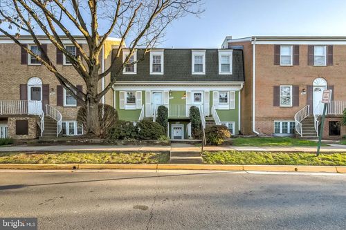 14431 Saint Germain Dr, CENTREVILLE, VA, 20121-2224 | Card Image