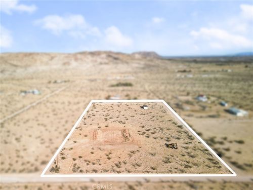 56125 Valley View Rd, Landers, CA, 92285-2082 | Card Image