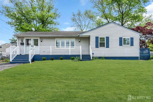 209 Ridge Ave, Belford, NJ, 07718-1521 | Card Image