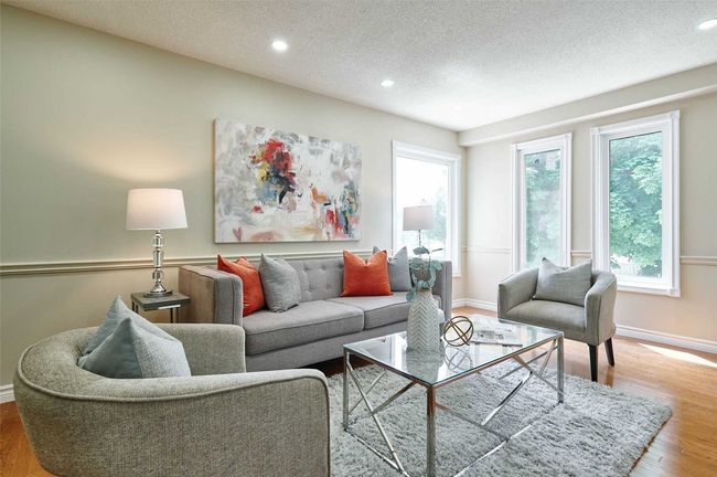 10 Adams Dr, House other with 3 bedrooms, 4 bathrooms and 8 parking in Ajax ON | Image 5
