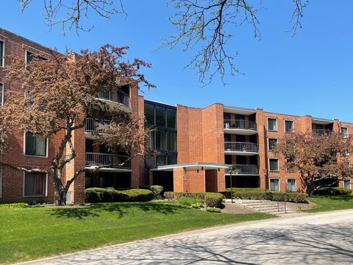 417c-1615 E Central Rd, Arlington Heights, IL, 60005-3353 | Card Image