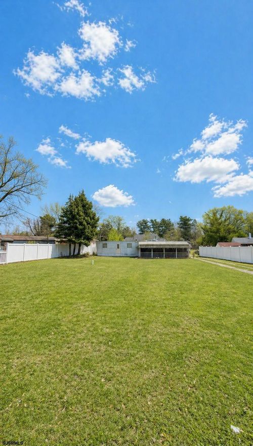 3559 Route 47, Millville, NJ, 08332-8817 | Card Image