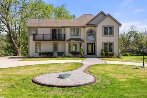 3129 Bendelow Rd, Rochester Hills, MI, 48307-5313 | Card Image